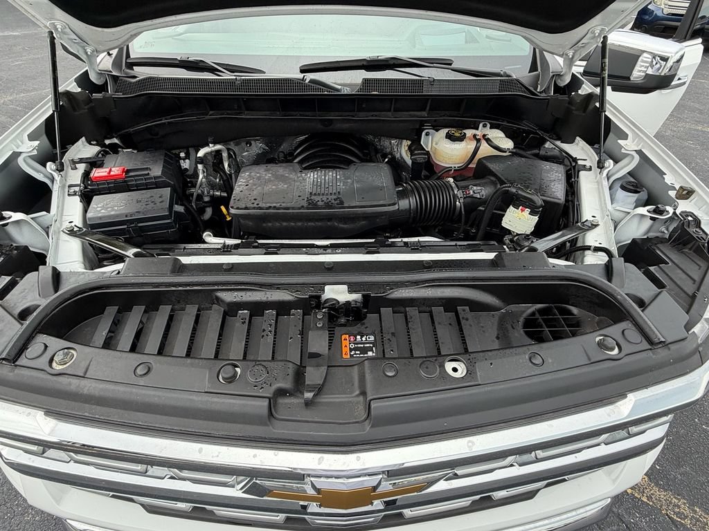 Certified 2024 Chevrolet Silverado 1500 LTZ w/ LTZ Premium Package RWD image 21