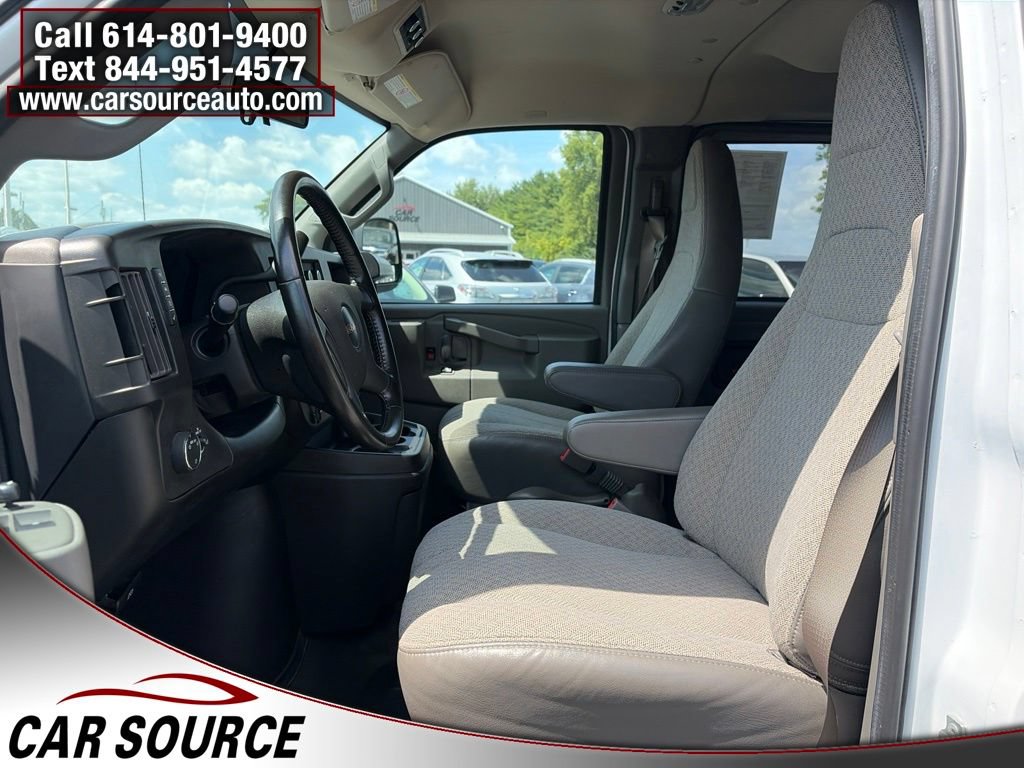Used 2023 GMC Savana 3500 LS RWD image 14