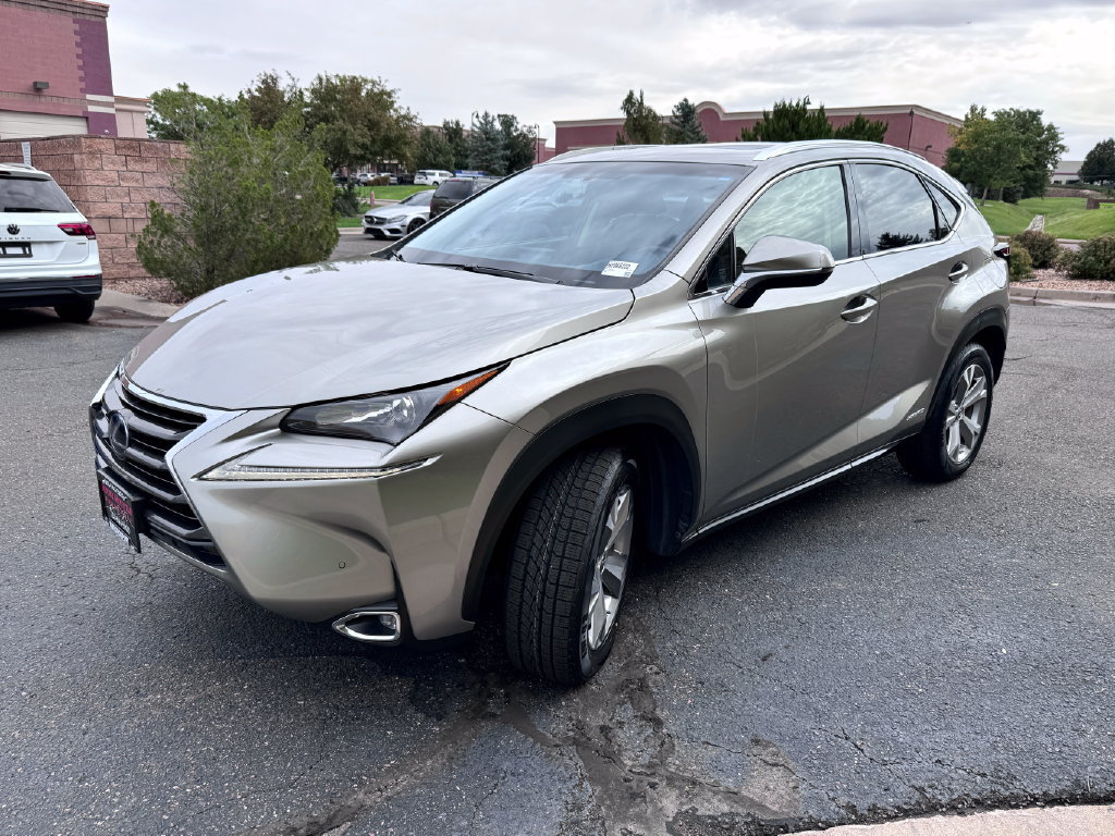 Used 2017 Lexus NX 300h AWD w/ Premium Package image 4