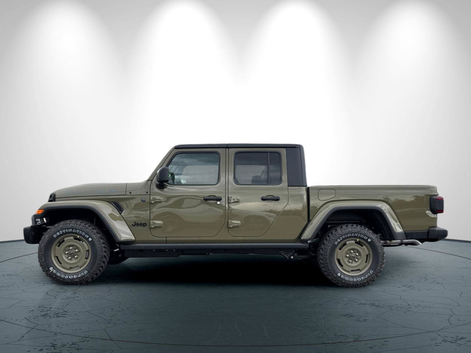 New 2026 Jeep Gladiator Willys AWD/4WD image 7