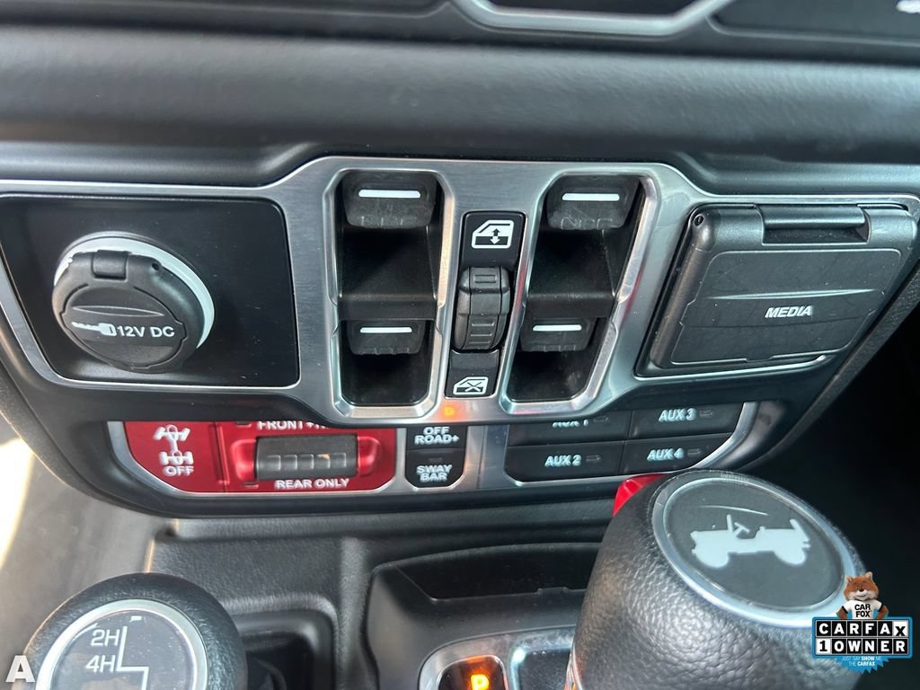 Used 2024 Jeep Wrangler Unlimited Rubicon AWD/4WD image 24