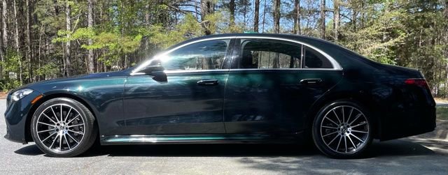 Used 2021 Mercedes-Benz S 580 4MATIC Sedan w/ AMG Line image 4