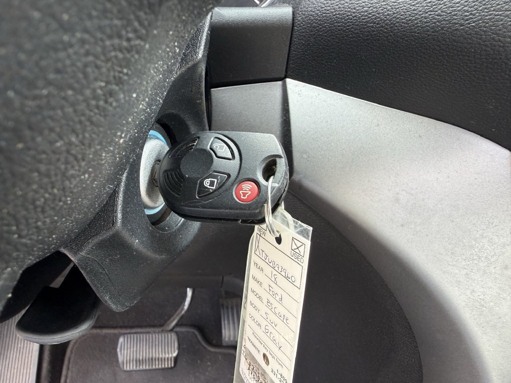 Used 2018 Ford Escape SE AWD/4WD image 17