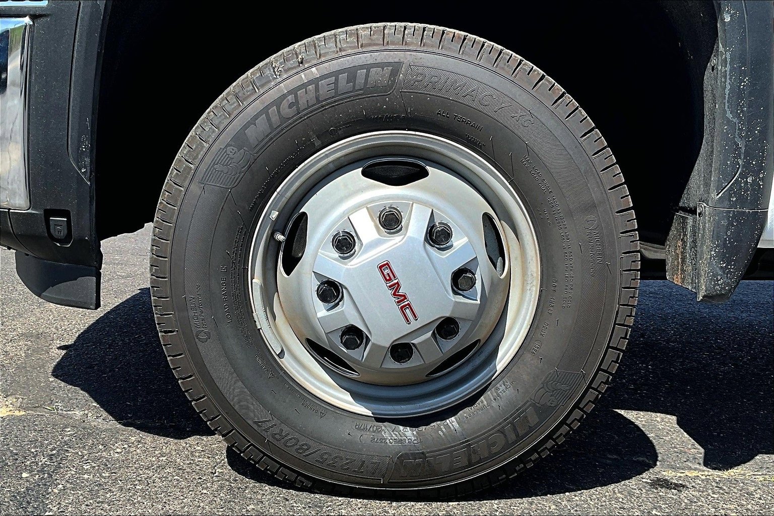 New 2024 GMC Sierra 3500 Pro w/ Convenience Package image 10