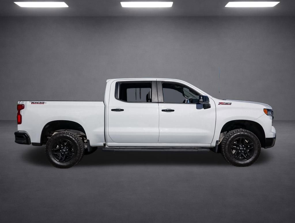 Used 2024 Chevrolet Silverado 1500 LT Trail Boss w/ Protection Package image 3