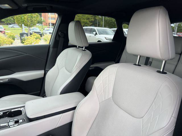 Certified 2023 Lexus RX 350 Premium w/ Cold Area Package AWD/4WD image 9