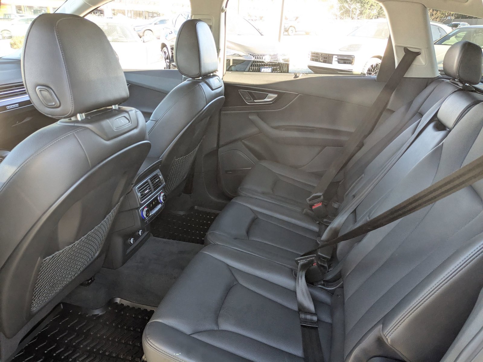 Used 2019 Audi Q7 3.0T Prestige image 18