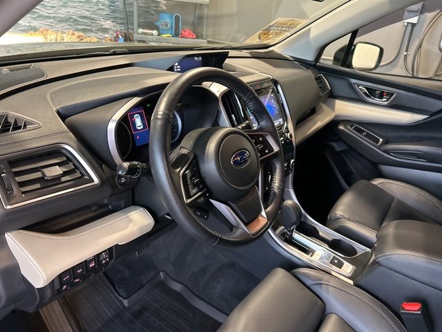 Used 2022 Subaru Ascent Limited w/ Technology Package image 2
