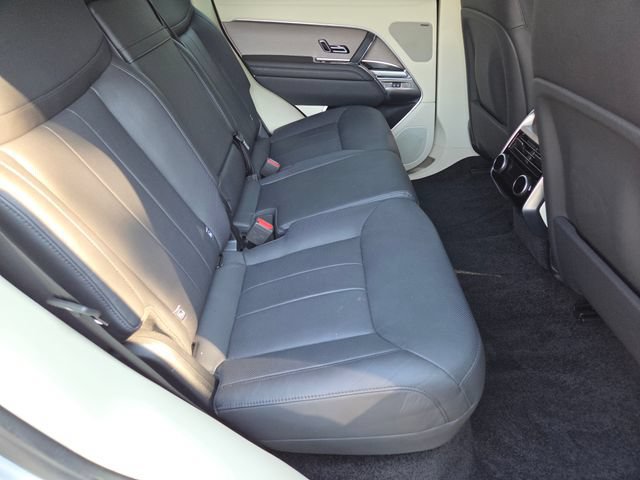 Used 2023 Land Rover Range Rover SE AWD/4WD image 6