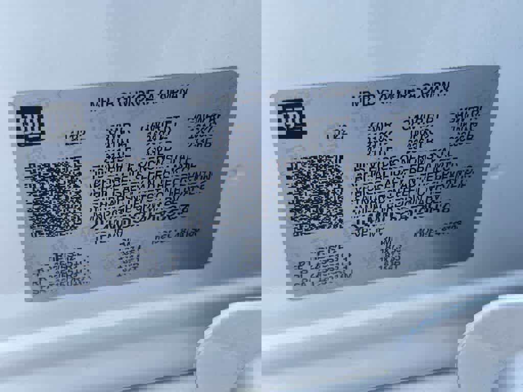 Used 2023 Buick Encore GX Select w/ Sport Touring Package image 29