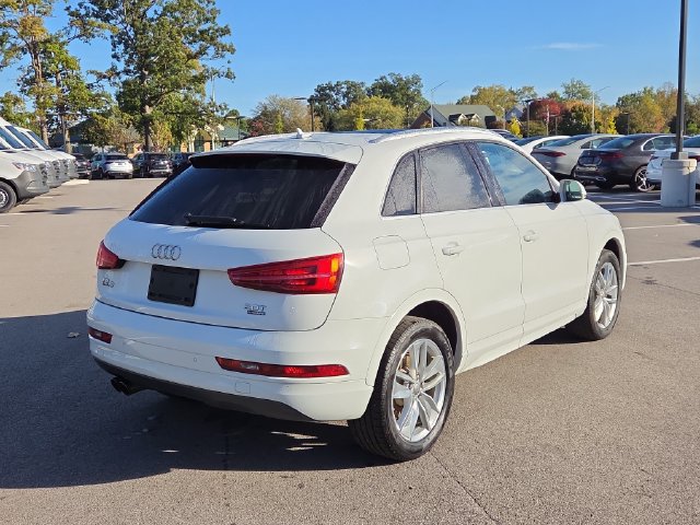Used 2017 Audi Q3 2.0T Premium Plus w/ Premium Plus Package AWD/4WD image 3