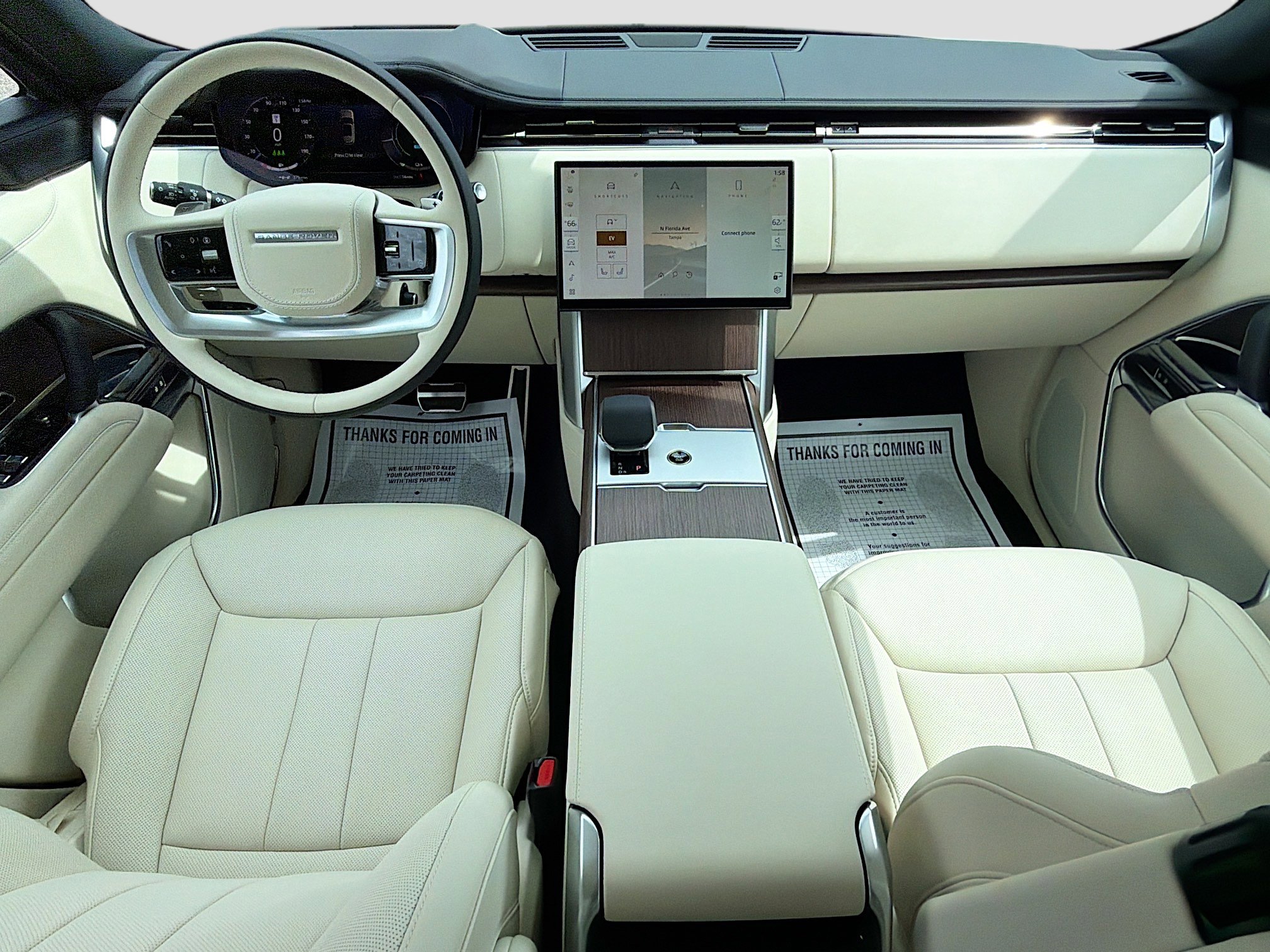 New 2026 Land Rover Range Rover SE AWD/4WD image 16