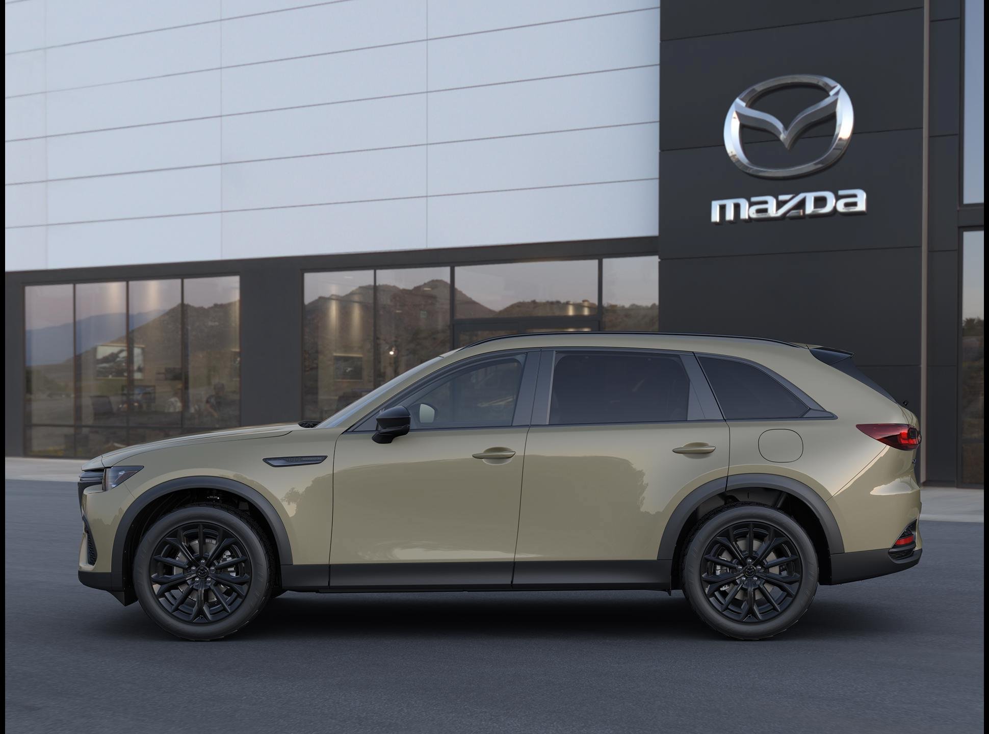 New 2026 MAZDA CX-70 3.3 Turbo w/ Preferred Package AWD/4WD image 3