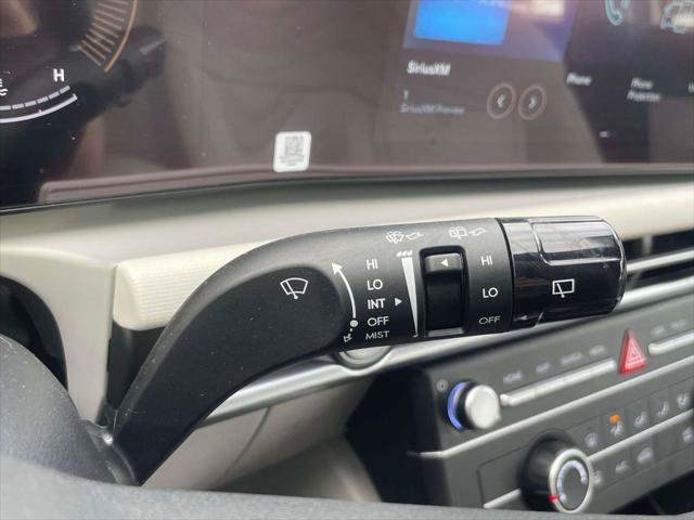 Used 2025 Hyundai Tucson SE AWD/4WD image 22