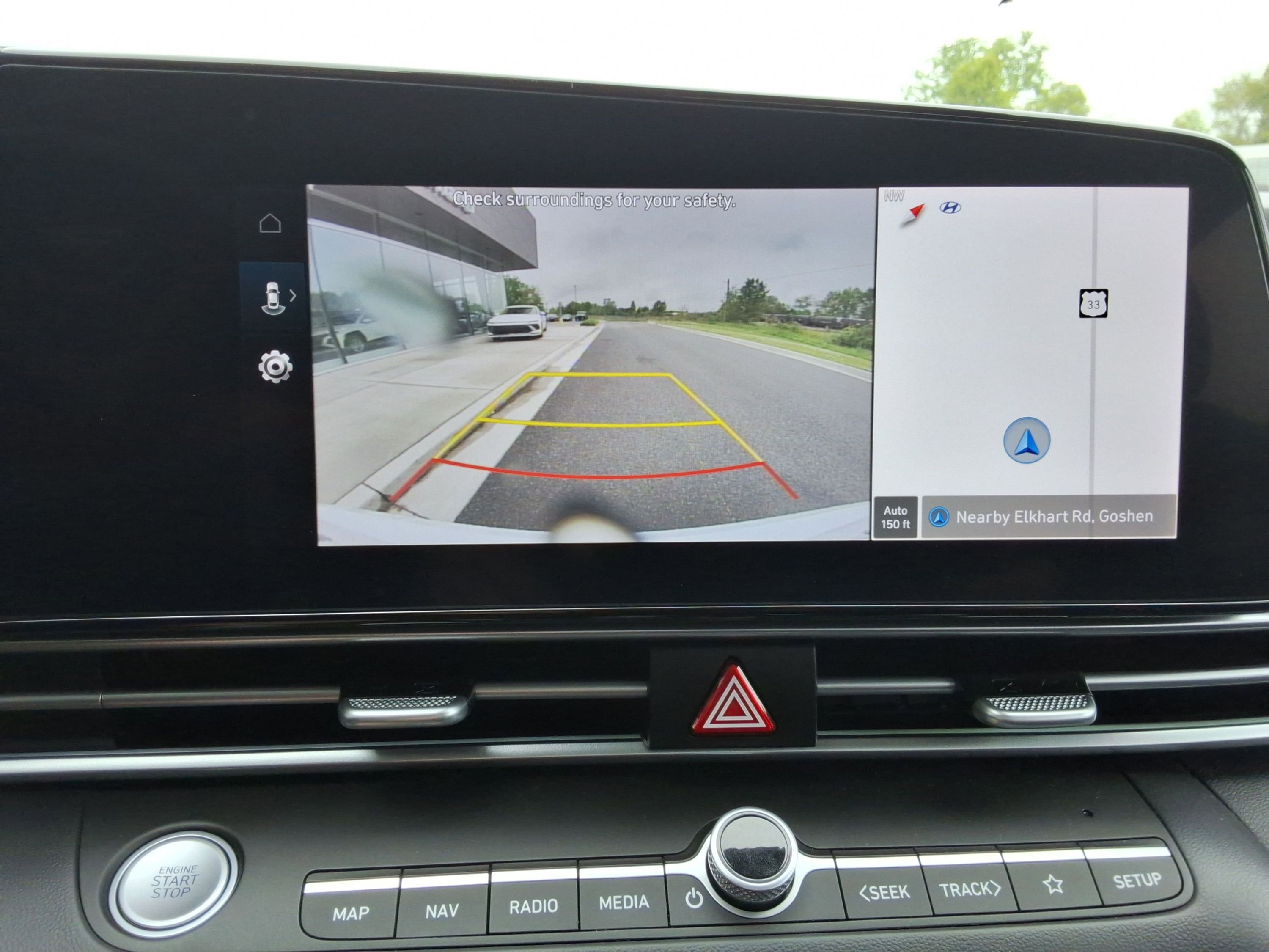 Used 2025 Hyundai Elantra SEL FWD image 16