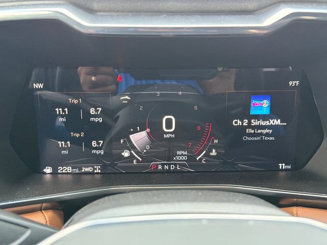 New 2026 GMC Canyon AT4 w/ Technology Plus Package AWD/4WD image 11