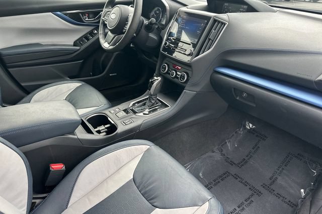 Used 2019 Subaru Crosstrek Hybrid w/ Moonroof Package w/Navigation AWD/4WD image 18