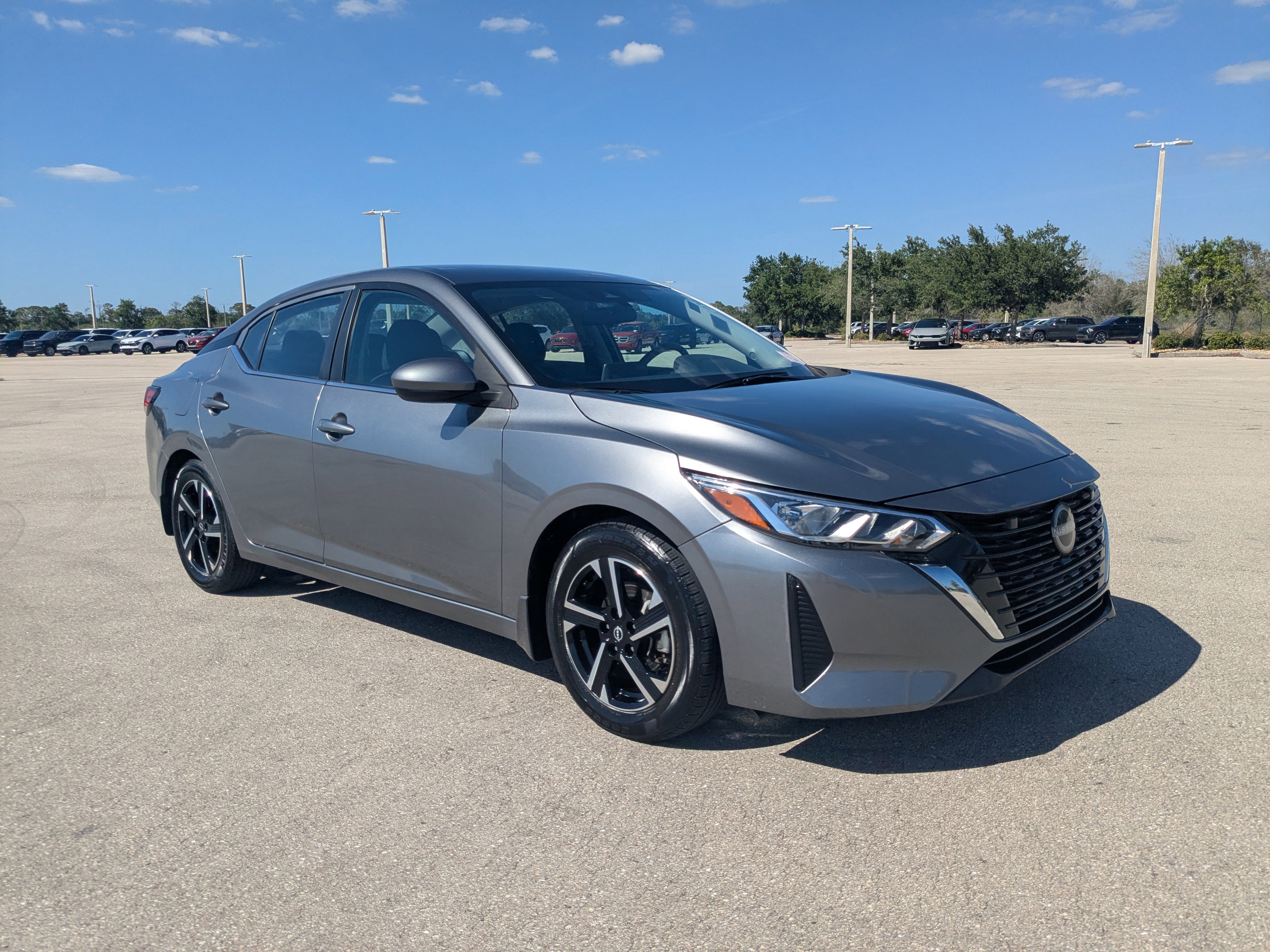 Used 2024 Nissan Sentra SV w/ All-Weather Package FWD image 2