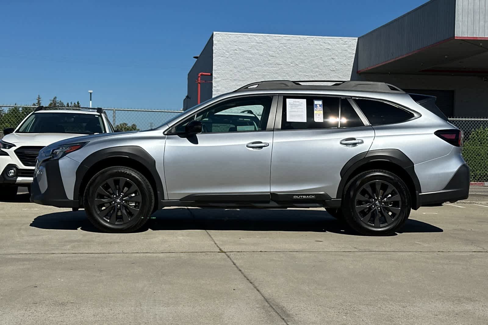 Certified 2025 Subaru Outback Onyx Edition w/ Popular Package #2 AWD/4WD image 6
