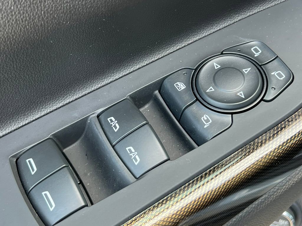 Certified 2023 GMC Acadia AT4 w/ Technology Package AWD/4WD image 22