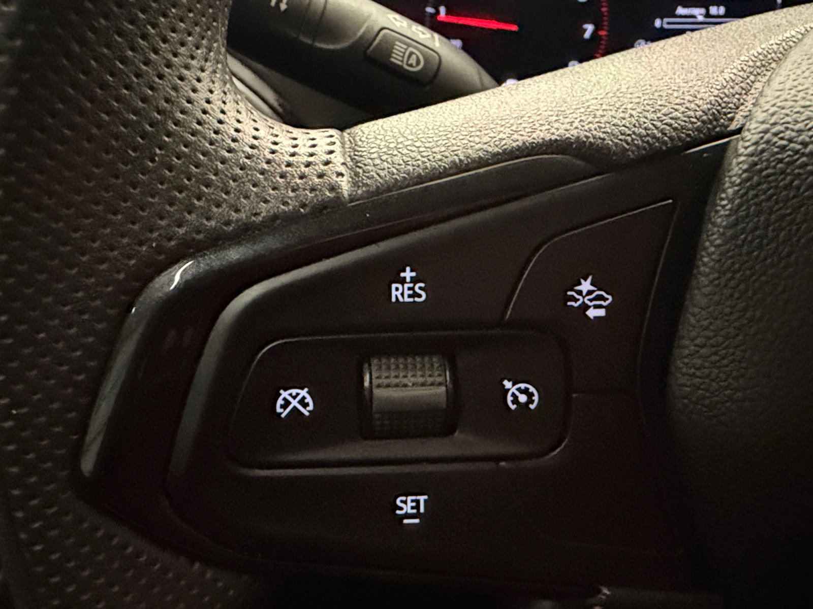 Used 2022 Chevrolet TrailBlazer LS FWD image 30