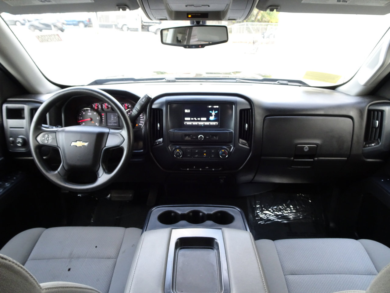 Used 2018 Chevrolet Silverado 1500 Custom w/ Custom Value Package image 16