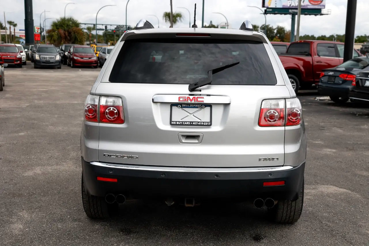 Used 2007 GMC Acadia SLE w/ Convenience Package image 9
