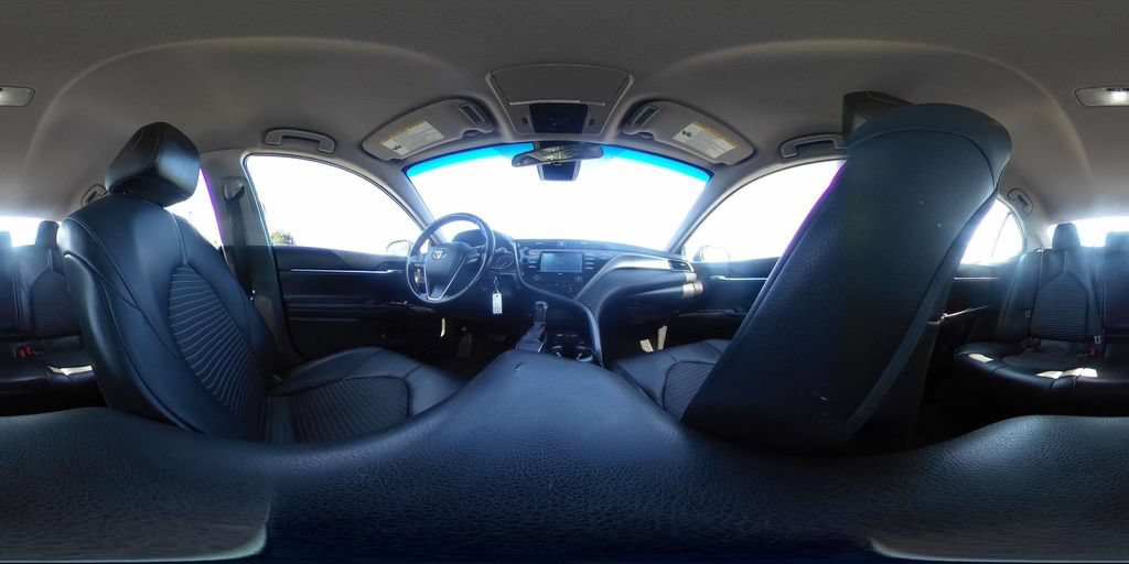 Used 2020 Toyota Camry SE FWD image 15
