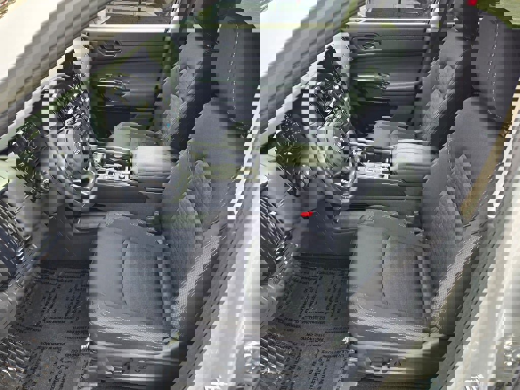 Used 2025 Nissan Pathfinder SV image 24