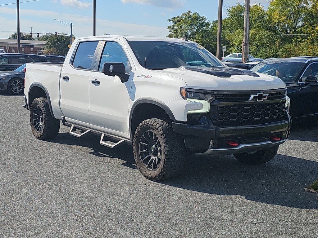 Used 2023 Chevrolet Silverado 1500 ZR2 w/ Technology Package