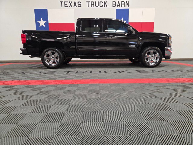 Used 2018 Chevrolet Silverado 1500 LT w/ LT Eassist Package AWD/4WD image 14