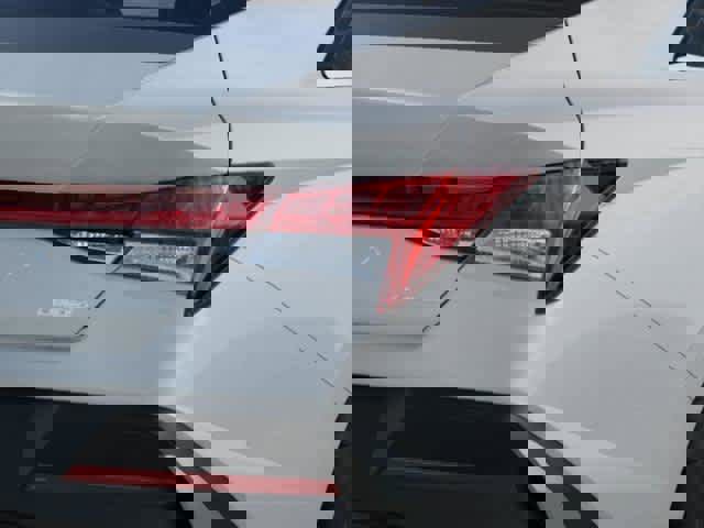 New 2026 Hyundai Elantra Limited image 10