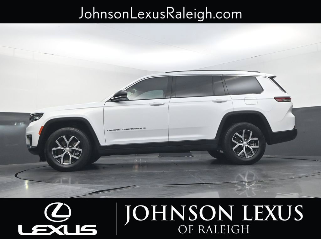 Used 2024 Jeep Grand Cherokee L Limited AWD/4WD image 22