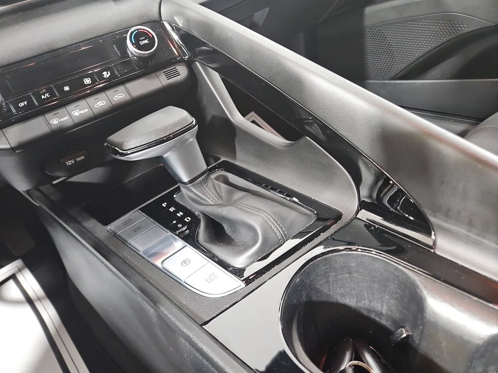 Certified 2025 Hyundai Elantra Hybrid FWD image 24