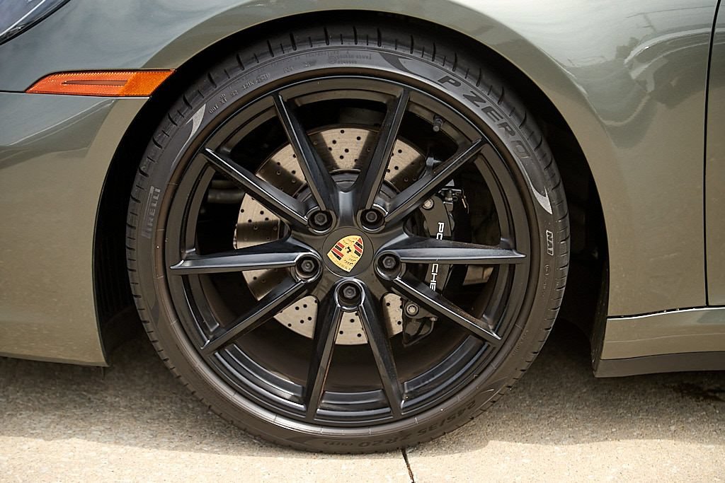 Used 2022 Porsche 911 Carrera 4S AWD/4WD image 13