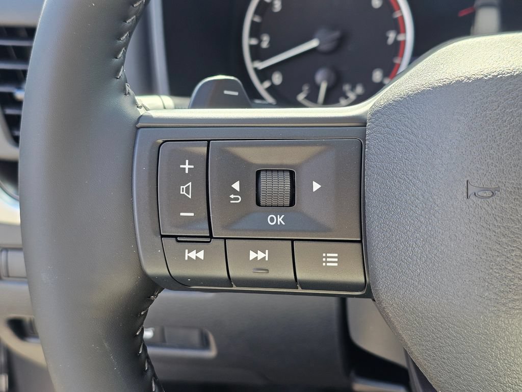 New 2026 Nissan Rogue Dark Armor AWD/4WD image 34