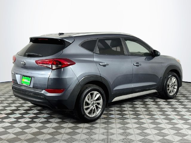 Used 2017 Hyundai Tucson SE w/ SE Popular Package 02 FWD image 8
