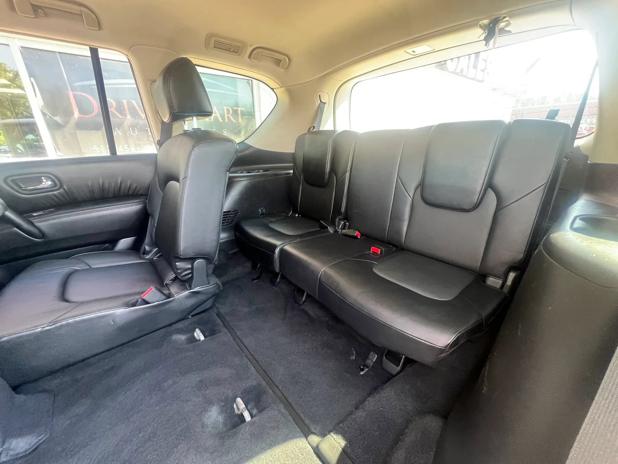 Used 2021 Nissan Armada SV AWD/4WD image 14