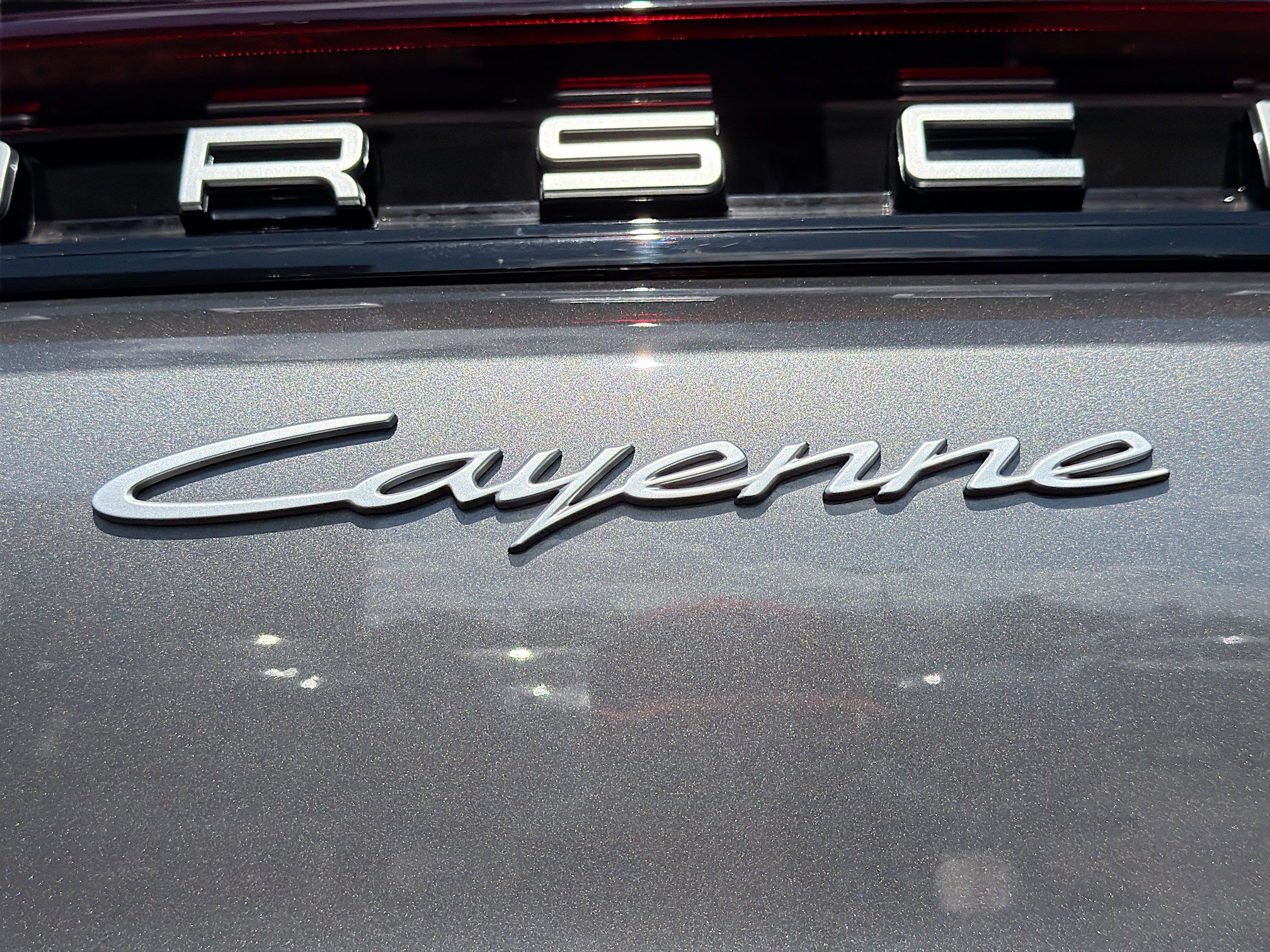 Used 2025 Porsche Cayenne Coupe image 11