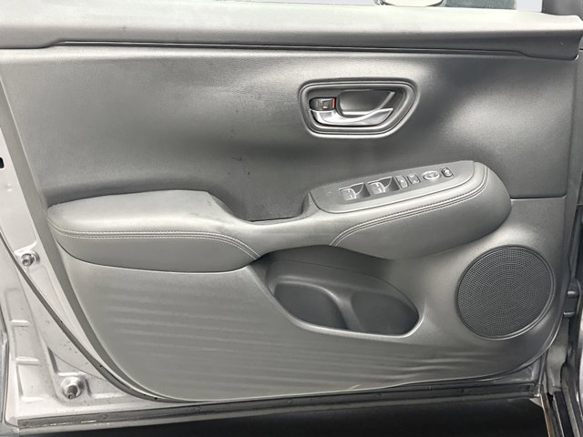 Used 2023 Honda HR-V EX-L image 9