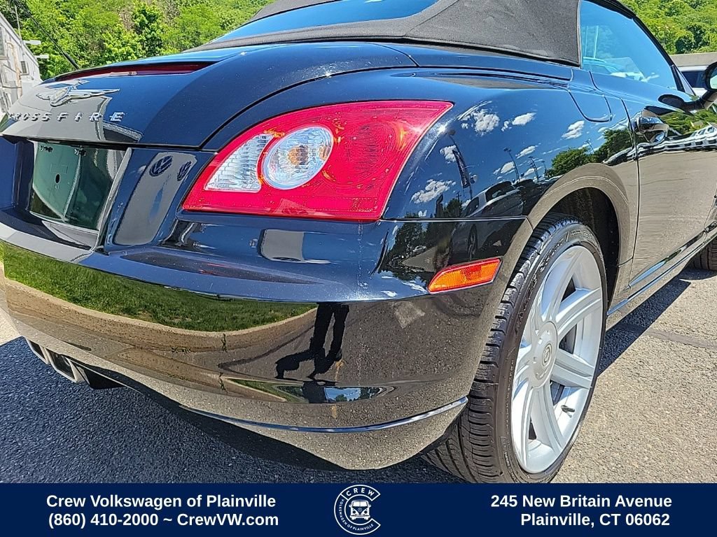 Used 2007 Chrysler Crossfire Convertible RWD image 37