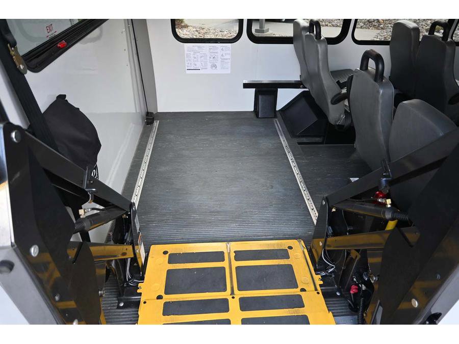 Used 2012 Ford E-350 and Econoline 350 Super Duty w/ Shuttle Bus Prep Pkg RWD image 18