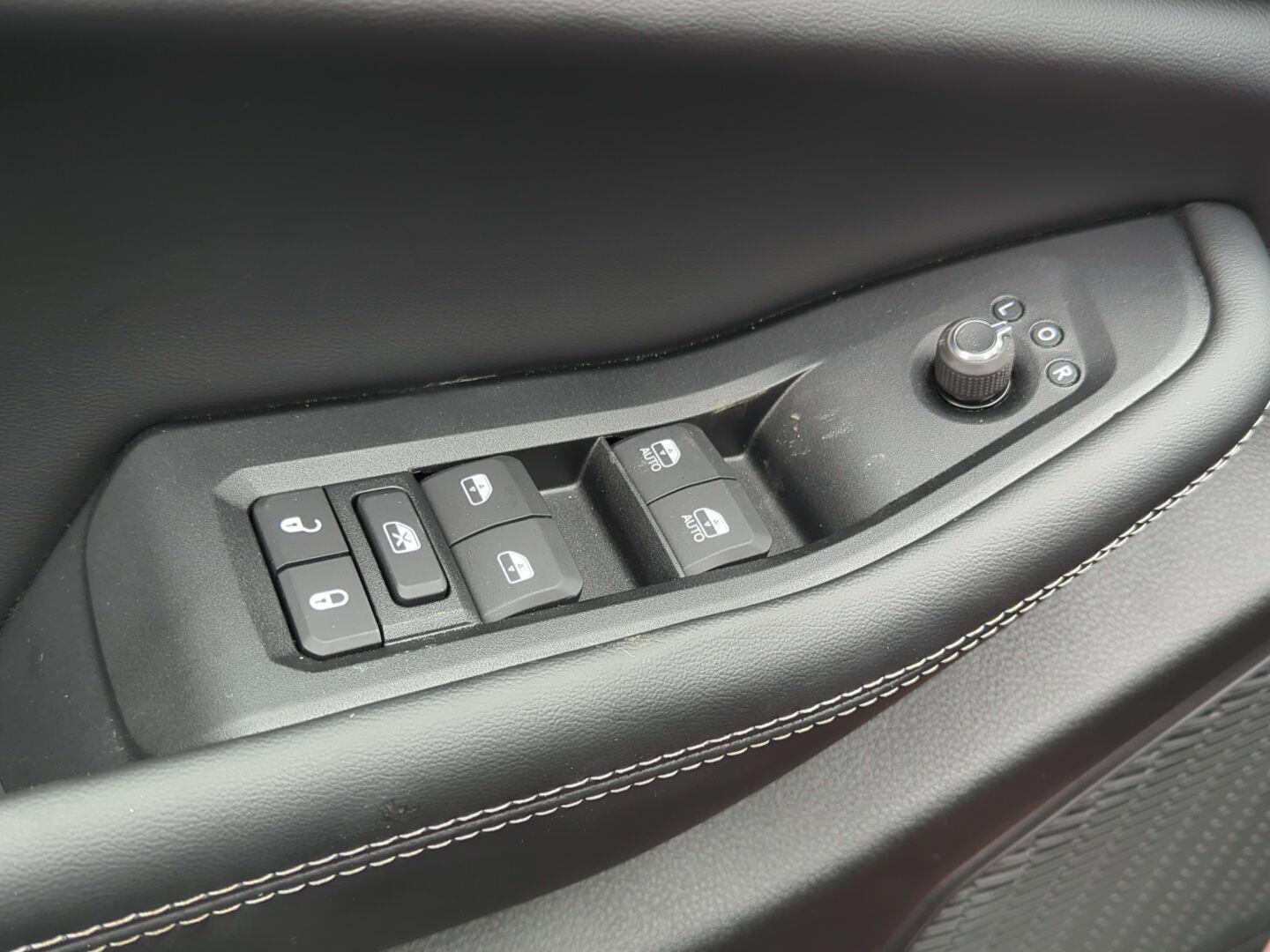 New 2026 Jeep Grand Cherokee Altitude AWD/4WD image 14