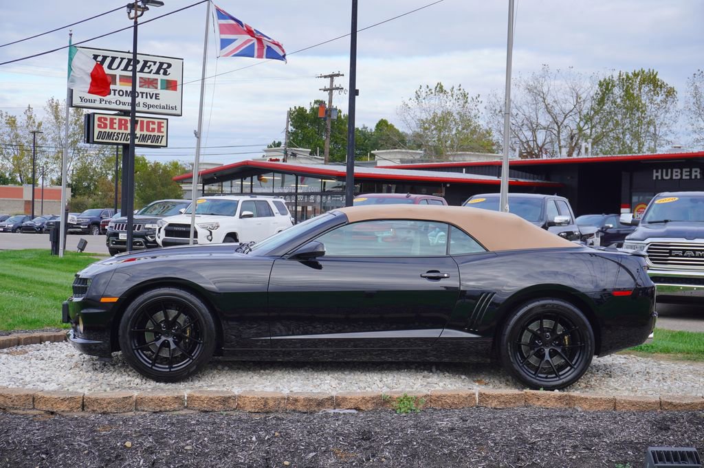 Used 2011 Chevrolet Camaro SS w/ RS Package image 4