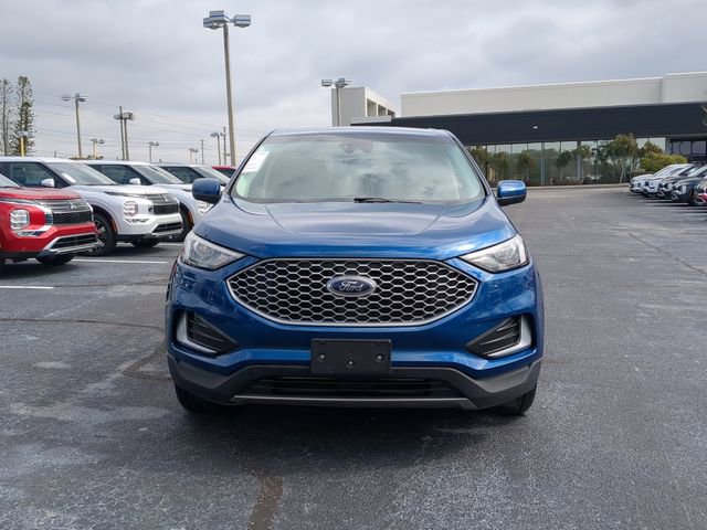 Used 2024 Ford Edge SEL image 3