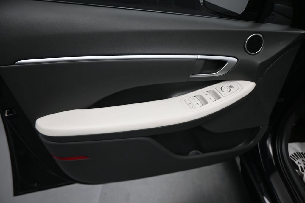 Used 2024 Hyundai Sonata SEL FWD image 19