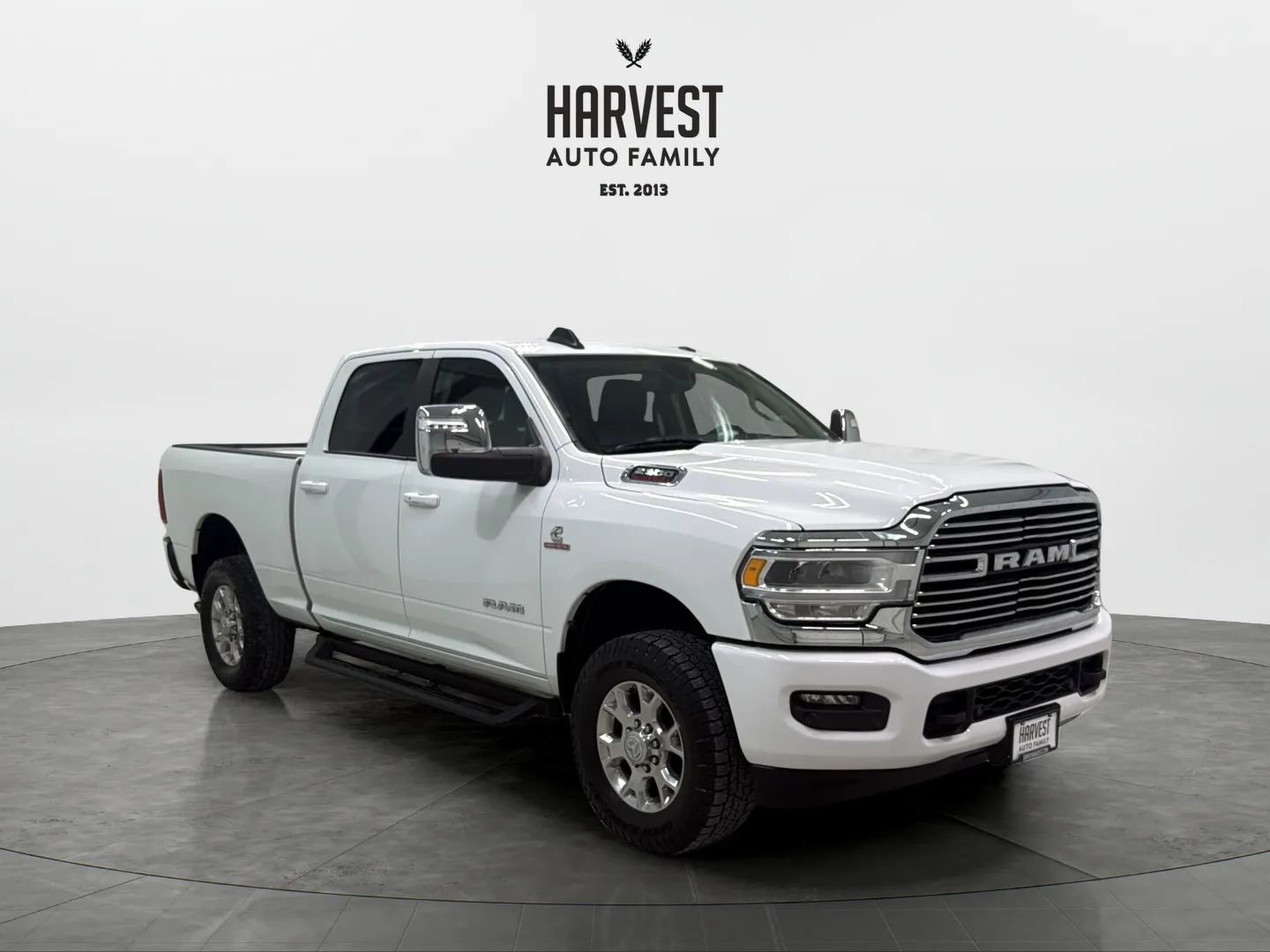Used 2024 RAM 2500 Laramie AWD/4WD image 10