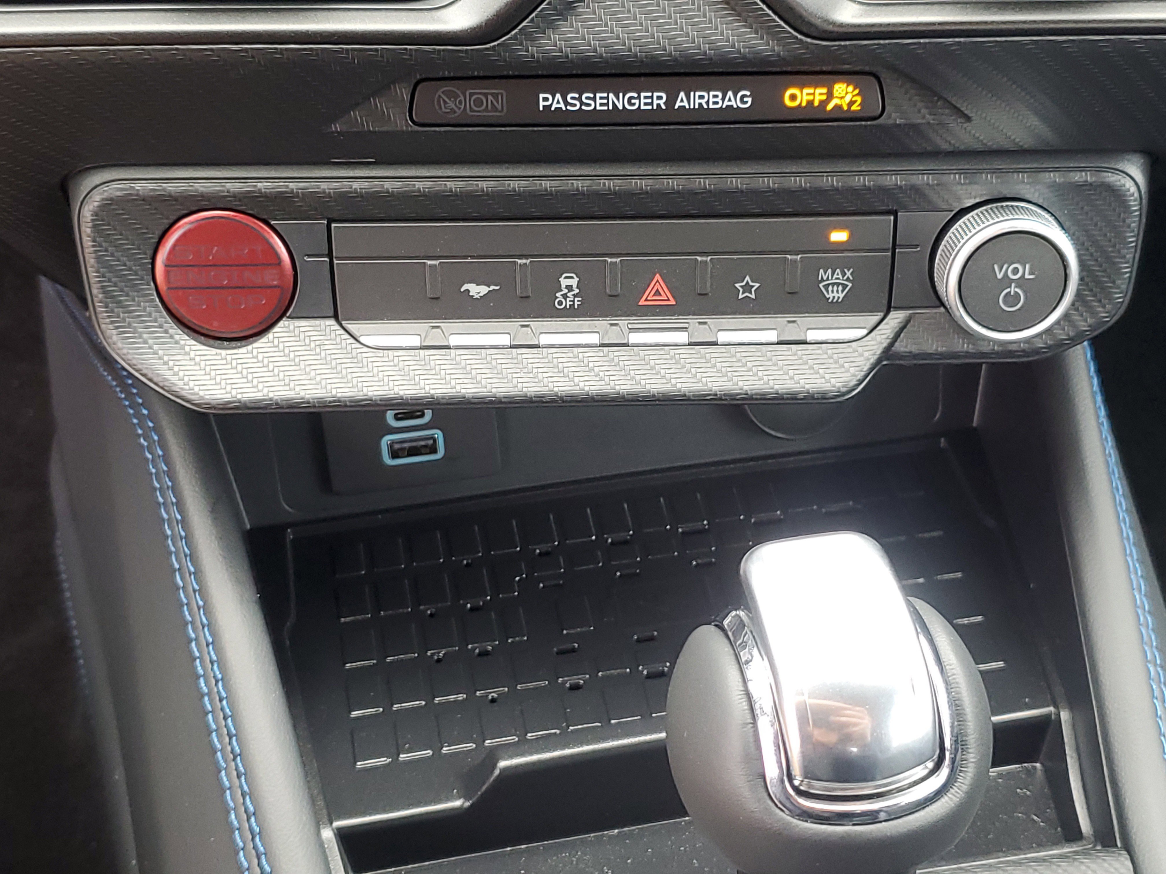 Used 2024 Ford Mustang Dark Horse RWD image 17