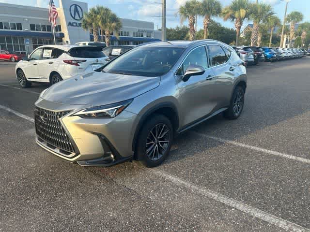 Used 2024 Lexus NX 250 FWD image 2