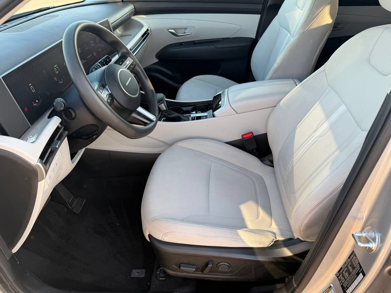Used 2025 Hyundai Tucson SEL FWD image 27